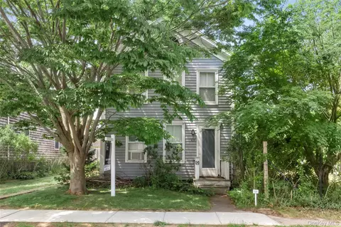 51 Garden St, Sag Harbor, NY 11963