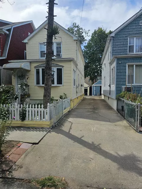 1629 Haight Ave, New York, NY 10461