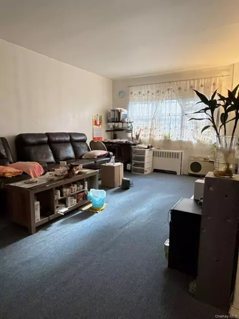 144-60 Gravett St #2B, Flushing, NY 11367 photo 4