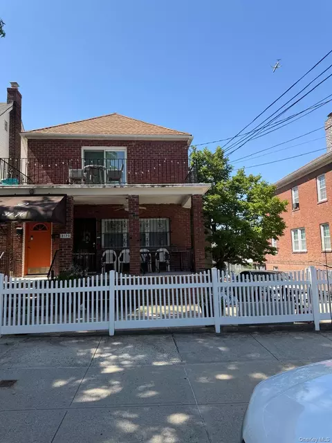 3170 Rawlins Ave, New York, NY 10465