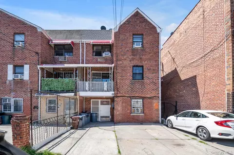 5732 Xenia St, Corona, NY 11368