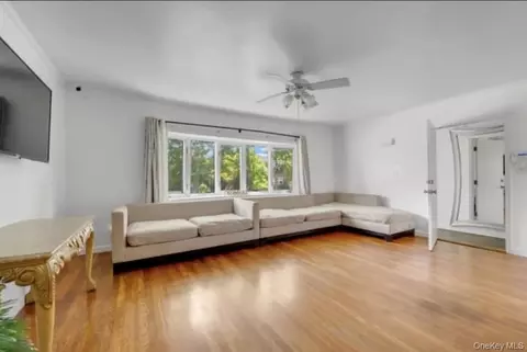 16029 21st Rd, New York, NY 11357