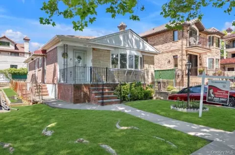 16029 21st Rd, New York, NY 11357