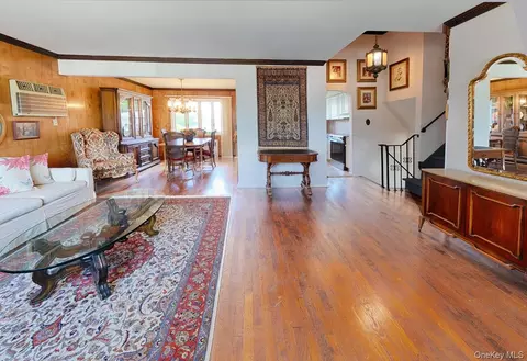 Other - 51 Eileen Ave, Plainview, NY 11803 photo 2 of 9