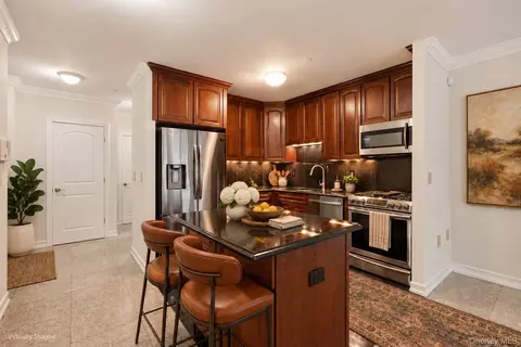 23 E 128th St #2F, New York, NY 10035