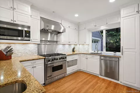 Kitchen - 26 Davis Ave, Rye, NY 10580 photo 2 of 3
