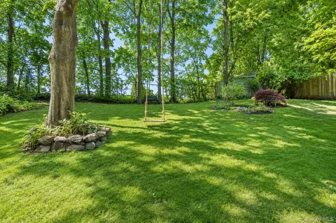 Exterior - 26 Davis Ave, Rye, NY 10580 photo 8 of 11