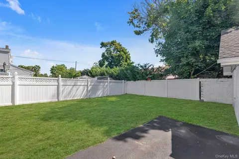 Exterior - 43 Westside Ave, Freeport, NY 11520 photo 3 of 4