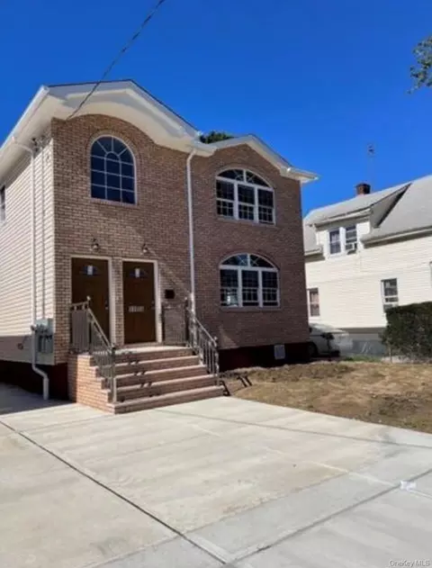 11956 167th St, Jamaica, NY 11434
