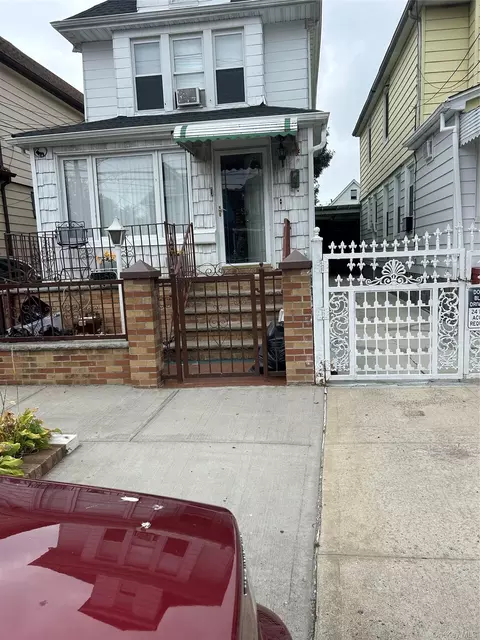 111-58 131st St, New York, NY 11420