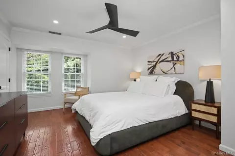 Bedroom - 101 Elmcrest Dr, Fishkill, NY 12524 photo 1 of 3