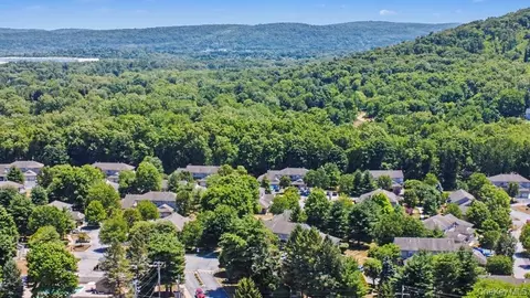 View/Area - 101 Elmcrest Dr, Fishkill, NY 12524 photo 3 of 4