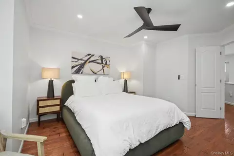 Bedroom - 101 Elmcrest Dr, Fishkill, NY 12524 photo 2 of 3