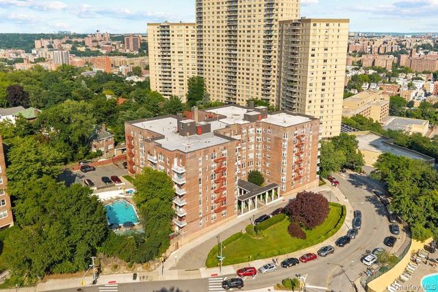 601 Kappock St #4J, New York, NY 10463