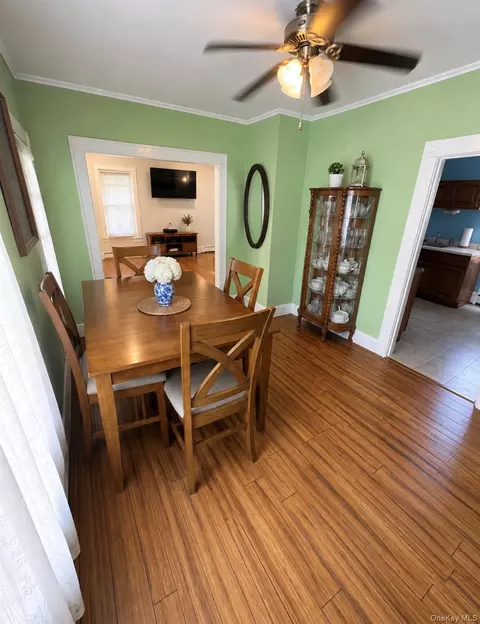 Dining - 5 Maple Ave, Monroe, NY 10950 photo 1 of 2