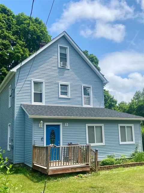 5 Maple Ave, Monroe, NY 10950 photo 3