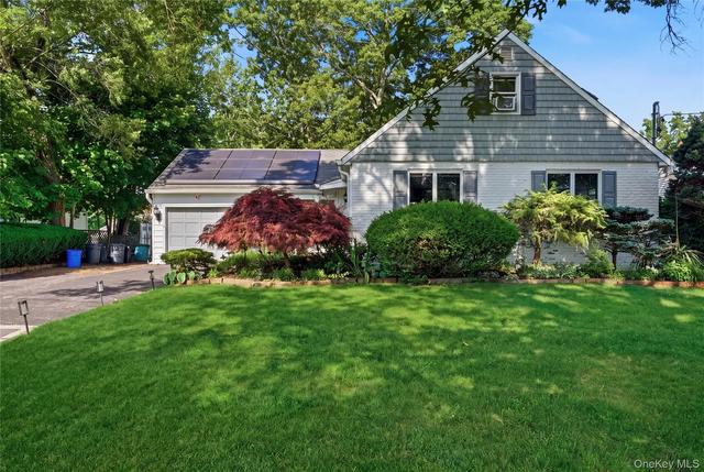 117 Bryan Ave, Amityville, NY 11701