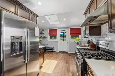 Kitchen - 1463 Lincoln Ter, Peekskill, NY 10566 photo 1 of 2