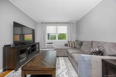 Other - 68 Fairharbor Dr #68, Patchogue, NY 11772 photo 5 of 6
