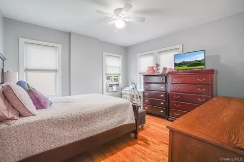Bedroom - 609 Washington St, Peekskill, NY 10566 photo 3 of 3
