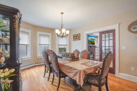 Dining - 609 Washington St, Peekskill, NY 10566 photo 2 of 3