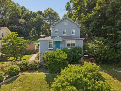 184 Farragut Ave, Greenburgh, NY 10706