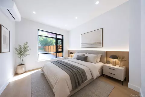 Bedroom - 25 Goodwin Pl, Brooklyn, NY 11221 photo 2 of 6