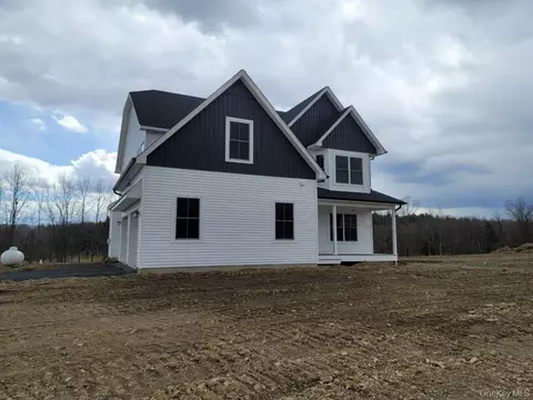 lot Apt 17 Beeblossom Ct, Wawayanda, NY 10973