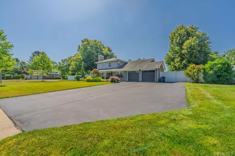 Other - 8 Feather Ln, Commack, NY 11725 photo 8 of 9