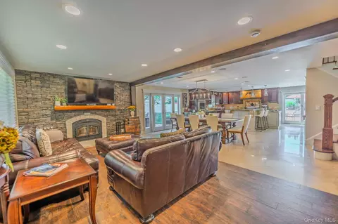 Other - 8 Feather Ln, Commack, NY 11725 photo 3 of 9