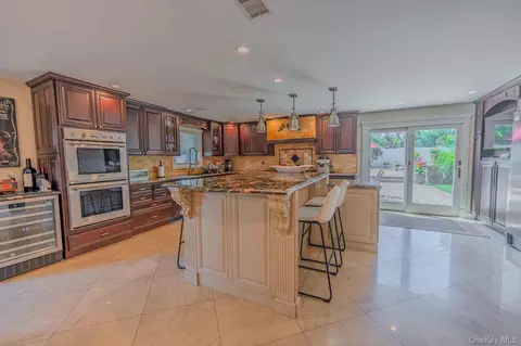 Kitchen - 8 Feather Ln, Commack, NY 11725 photo 1 of 7