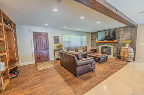 Other - 8 Feather Ln, Commack, NY 11725 photo 2 of 9