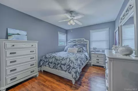 Bedroom - 8 Feather Ln, Commack, NY 11725 photo 4 of 5