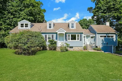 2838 Mead St, Yorktown, NY 10598