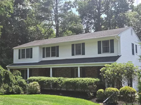 32 Newport Ave, Orangetown, NY 10983
