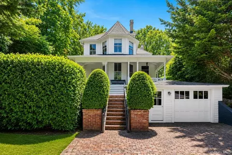 11 Prospect Ave, Shelter Island, NY 11964