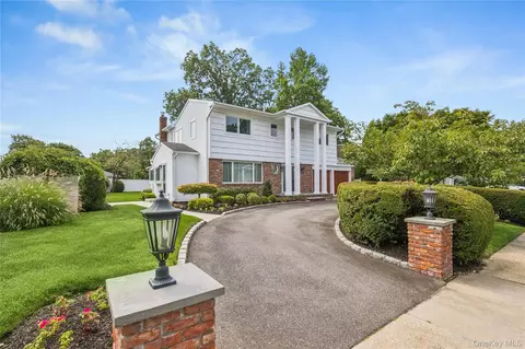 Undisclosed, Old Bethpage, NY 11804