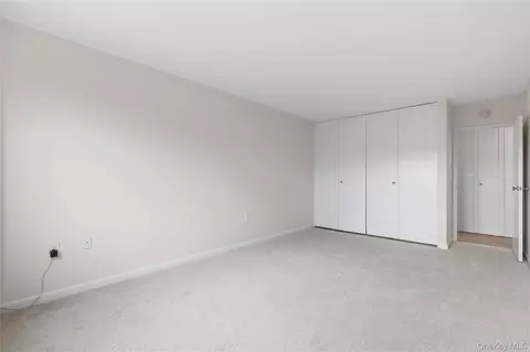Bedroom - 1 Lakeview Dr #6S, Peekskill, NY 10566 photo 5 of 5