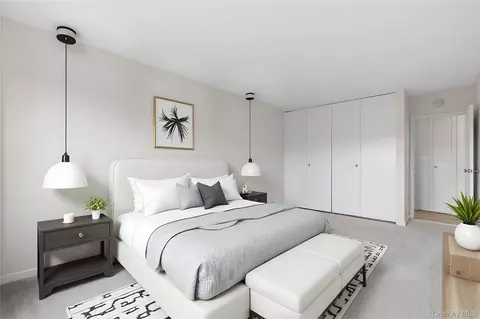 Bedroom - 1 Lakeview Dr #6S, Peekskill, NY 10566 photo 4 of 5