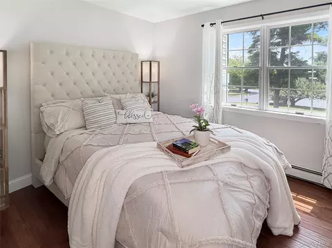 Bedroom - 201 Windsor Rd, Fishkill, NY 12524 photo 8 of 10