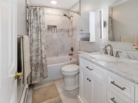 Bath - 201 Windsor Rd, Fishkill, NY 12524 photo 4 of 4