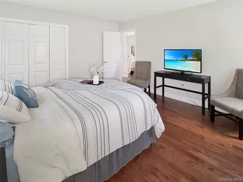 Bedroom - 201 Windsor Rd, Fishkill, NY 12524 photo 2 of 10