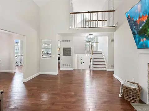 Living - 201 Windsor Rd, Fishkill, NY 12524 photo 3 of 4