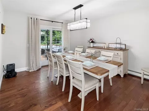 Dining - 201 Windsor Rd, Fishkill, NY 12524 photo 2 of 3