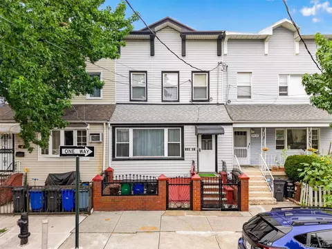 104-21 92nd Ave, New York, NY 11418