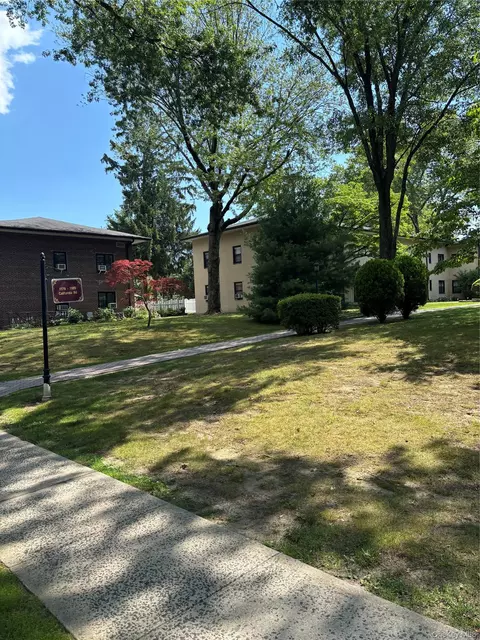 1183 California Rd #B-1, Eastchester, NY 10709
