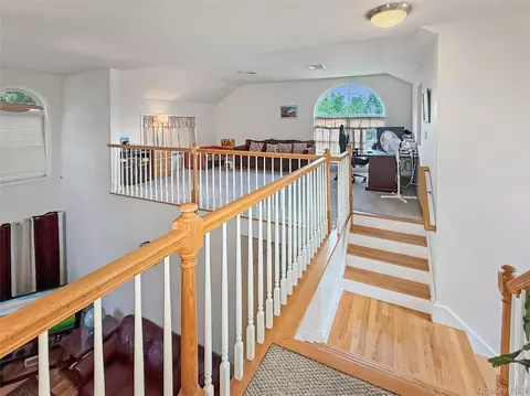 Entry Way - 43 Regency Dr, Poughkeepsie, NY 12603 photo 3 of 3