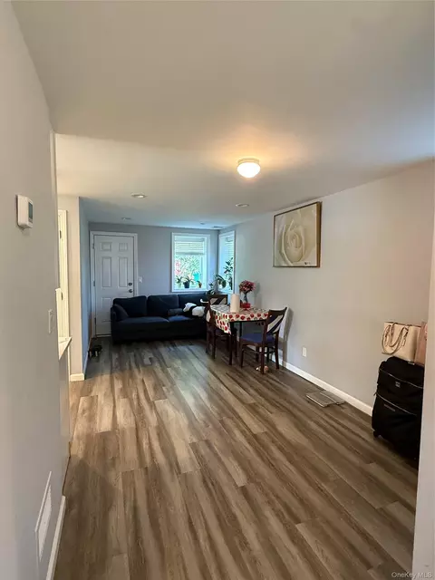 Entry Way - 16 Oak Ave, Riverhead, NY 11901 photo 3 of 5