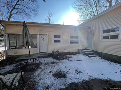 298 Old Albany Post Rd, Philipstown, NY 10524
