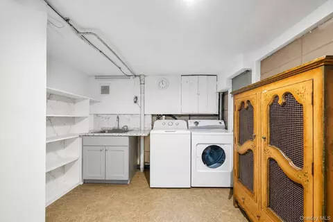 Other - 49 Village Dr, Jericho, NY 11753 photo 6 of 11
